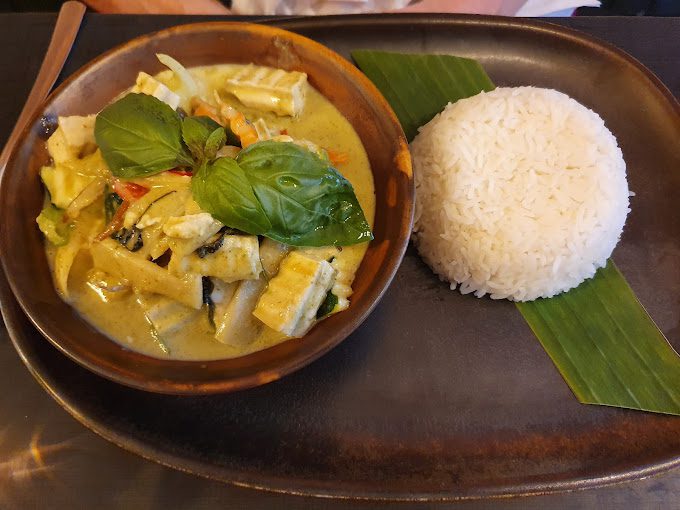 Yak Thai Yak Thai
