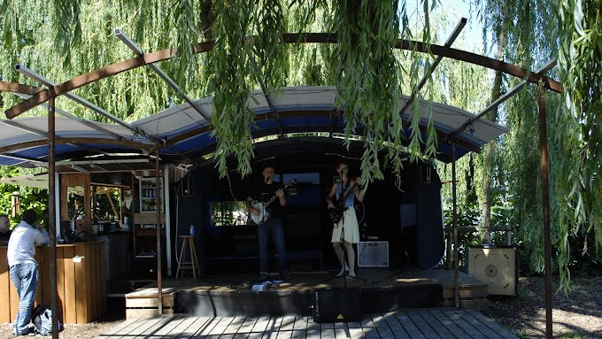Kiosk-Art scène et Bar Kiosk-Art scène et Bar
