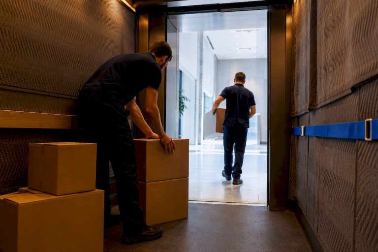 Cabine d’ascenseur sécurisée pour déménagement