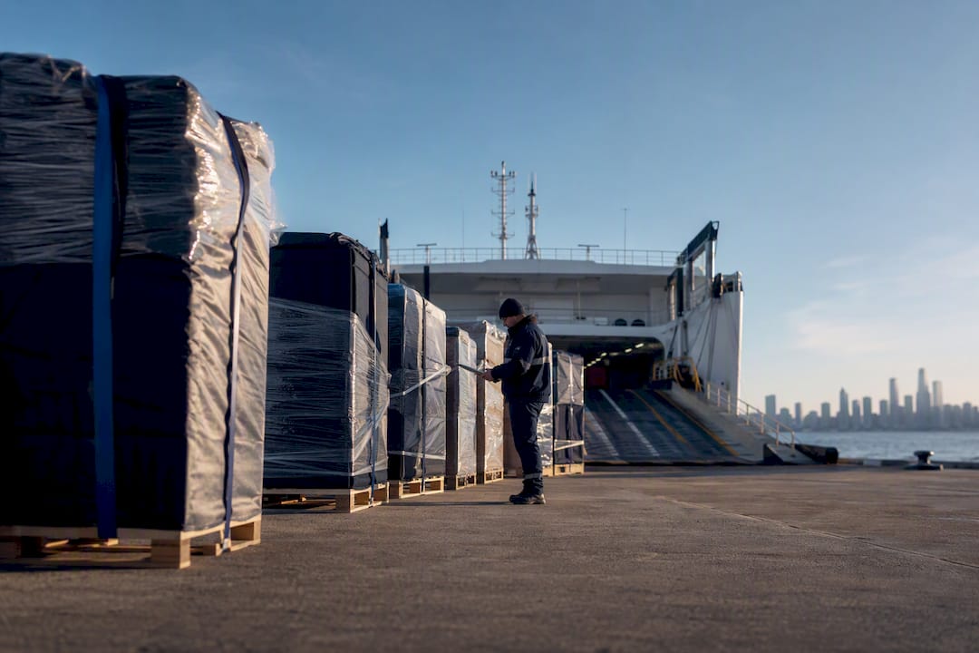 Chargement supervisé pour le déménagement au port